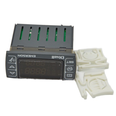 XC645CX 1C03F Controller for condensing units DIXC645CX1C03