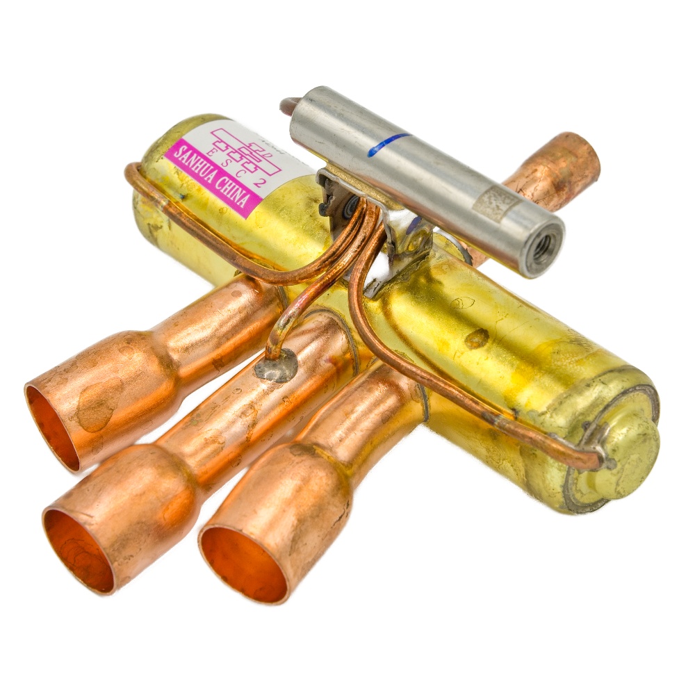 SHF(L)-7H-35-52 4-way valve 2.9 m3/h, 3/8"-5/8" S10180950001