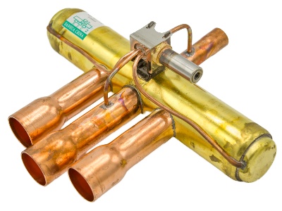 SHF-20D-47-02 4-way valve 9,9m3/h, 12/22mm S10325055701