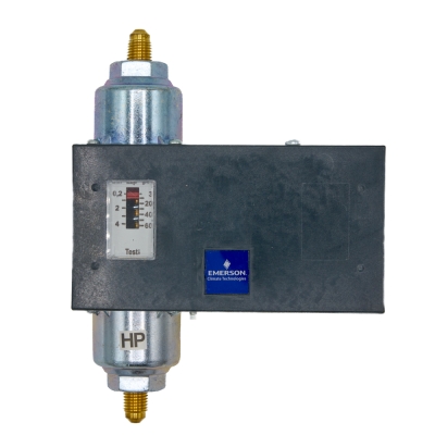 FD 113 ZU Oil pressostat With Delay A3465300